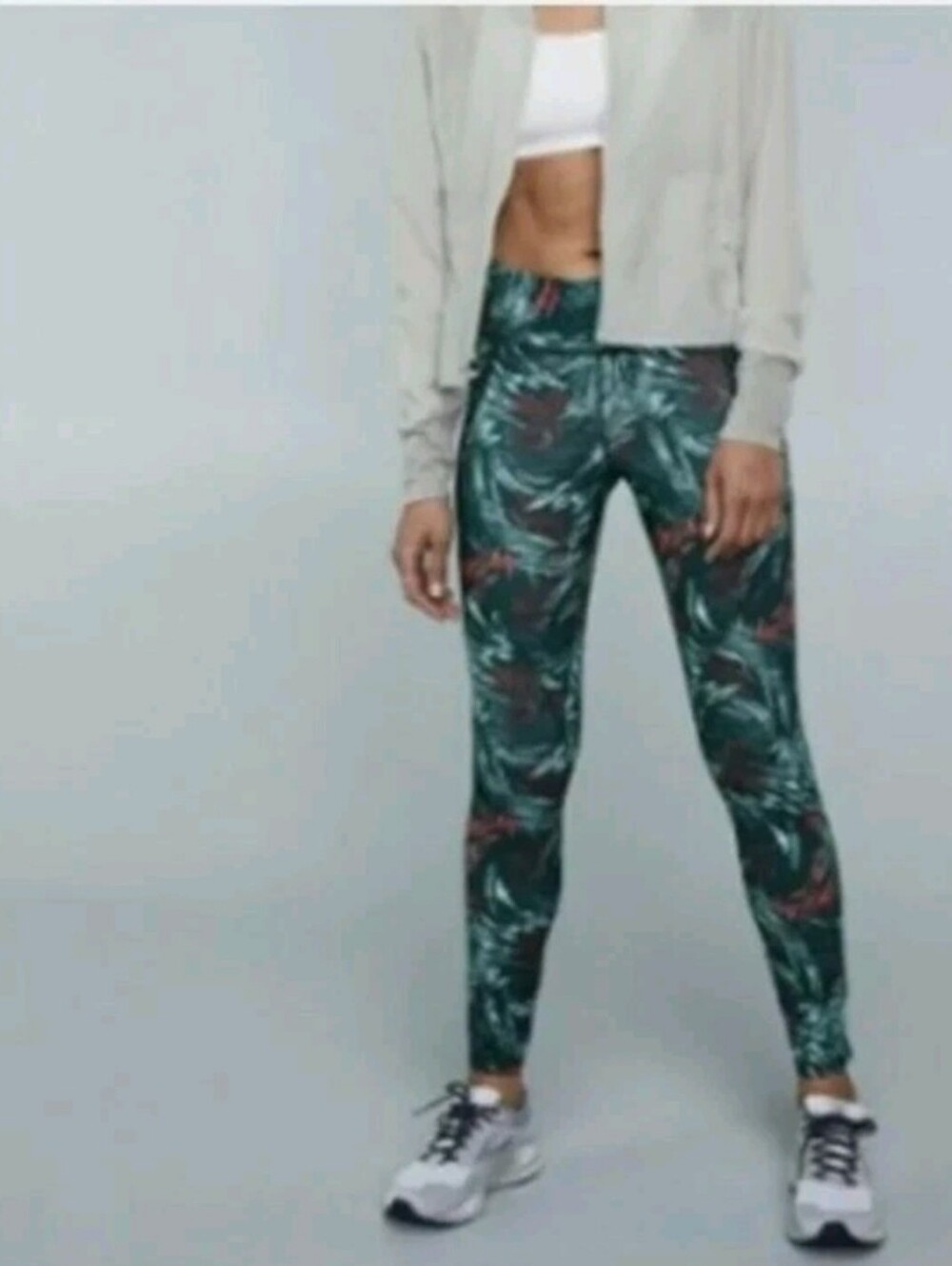 Patagonia Printed Green Leggings Size Medium